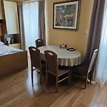 Apartment Mirjana Makarska
