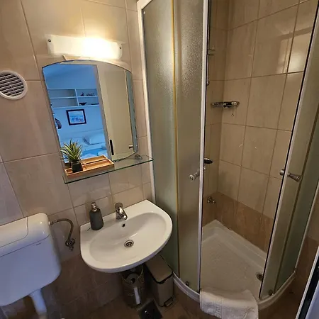 Apartament Mirjana *